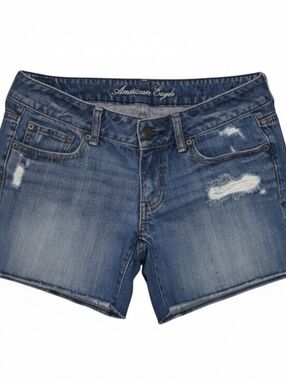 🦅American Eagle Outfitters Distressed Jean Shorts. Women's Size: 6.
